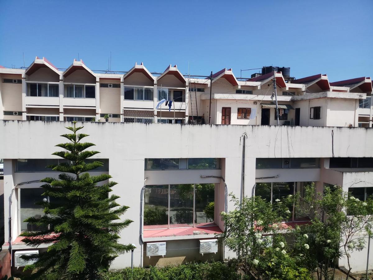 Hotel Japfu Kohima Εξωτερικό φωτογραφία