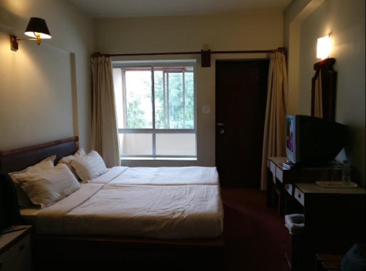 Hotel Japfu Kohima Εξωτερικό φωτογραφία
